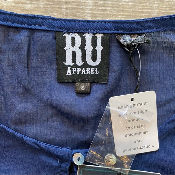 3/$25 NWT RU Apparel blouse Small - Picture 2 of 8